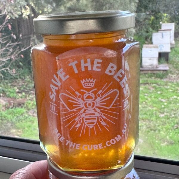 Sample antibiotic free honey